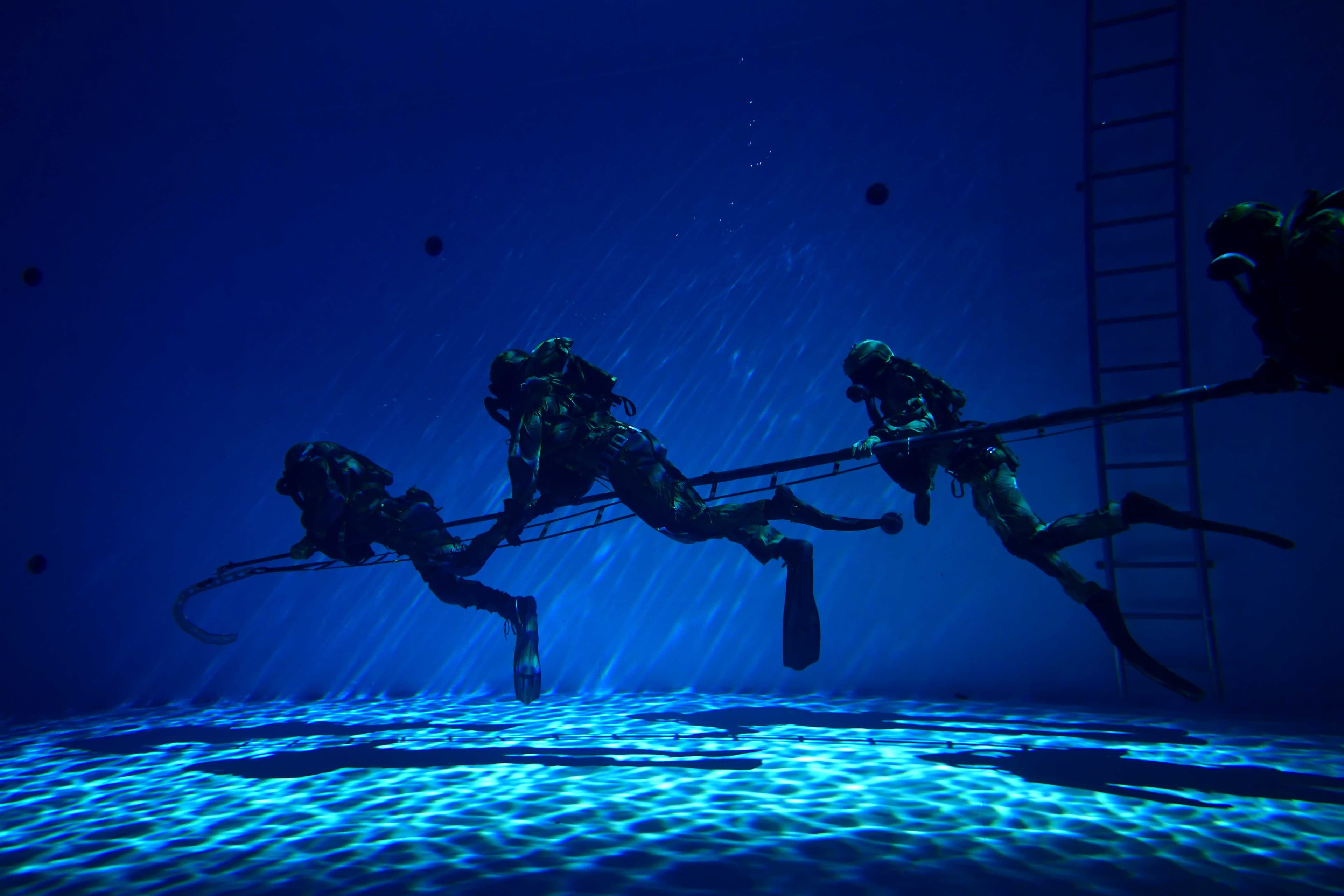 Diving Consultant Group