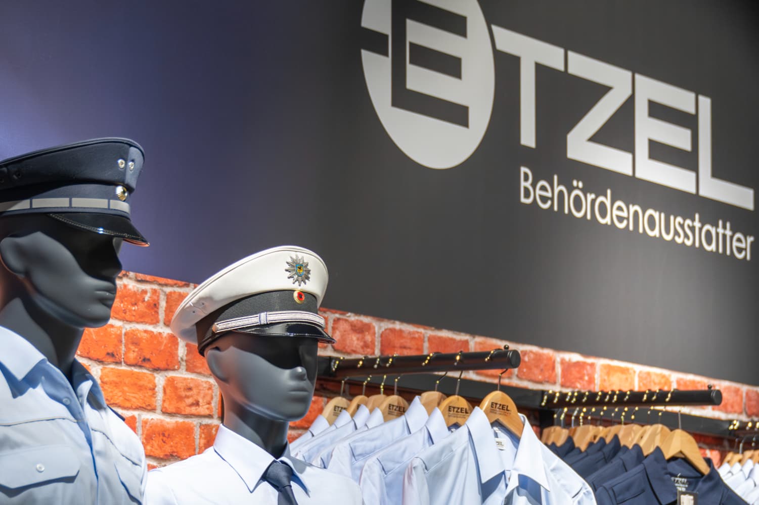 ETZEL Behördenausstatter